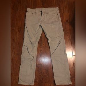 Levi’s 511 32x30 Khaki Pants